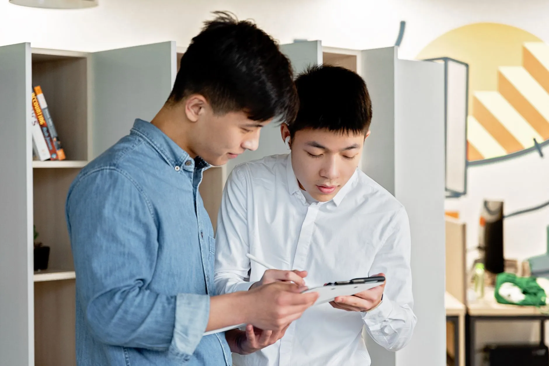 阜新红旗医院综合医疗服务项目详解：内、外、妇、儿科室协同诊疗体系